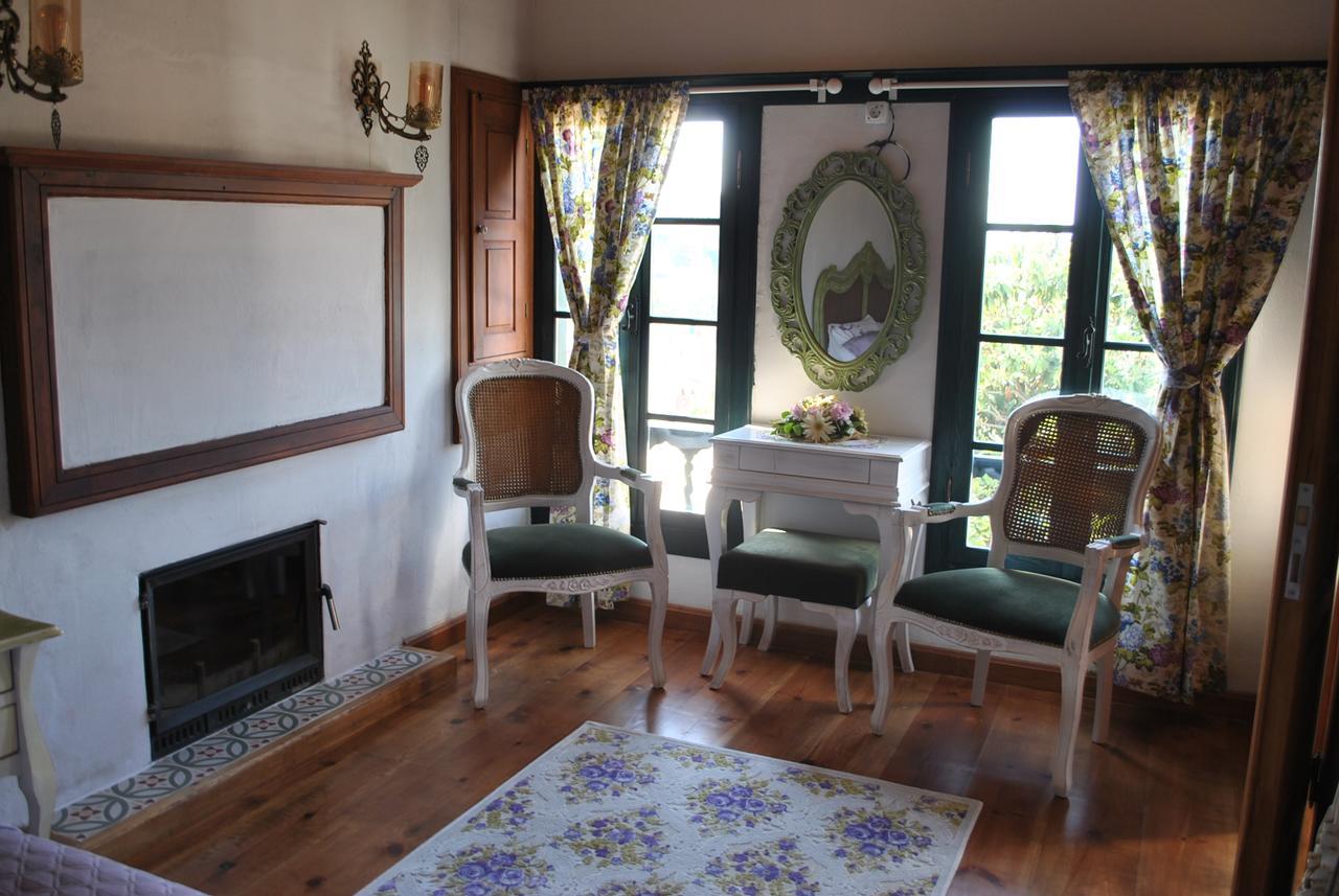 Ilya Konak Sirince Bed & Breakfast Selçuk Bagian luar foto