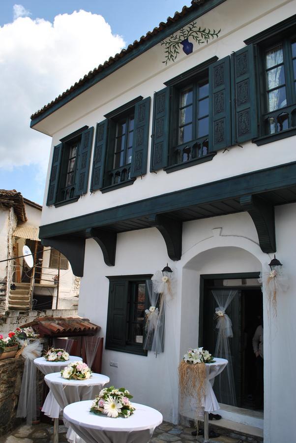 Ilya Konak Sirince Bed & Breakfast Selçuk Bagian luar foto