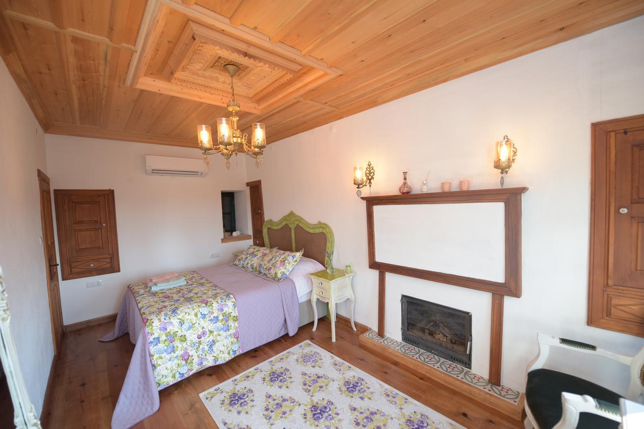 Ilya Konak Sirince Bed & Breakfast Selçuk Bagian luar foto