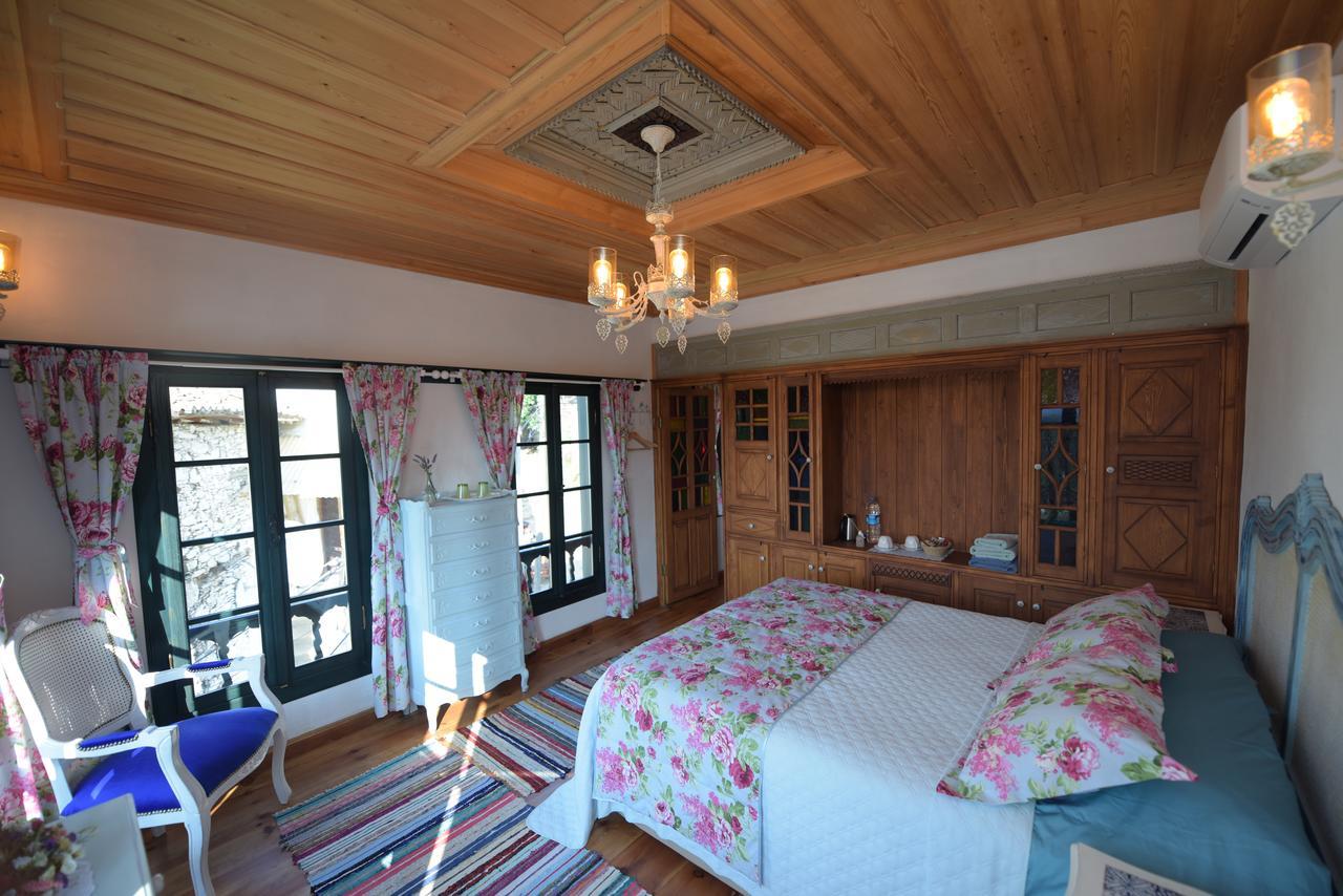 Ilya Konak Sirince Bed & Breakfast Selçuk Bagian luar foto